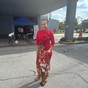 Meet your Posher, Yoneysi